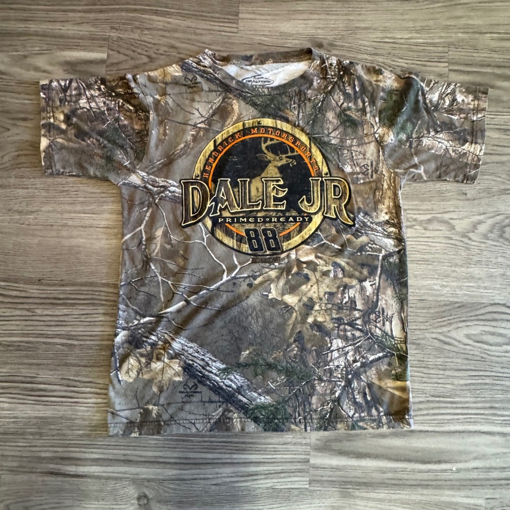 Dale Jr 88 NASCAR Realtree Camo T-Shirt Mens Medium Hendrick Racing